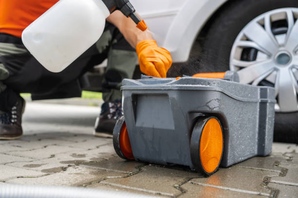Best Portable toilet rental cost  in Raleigh Hills, OR